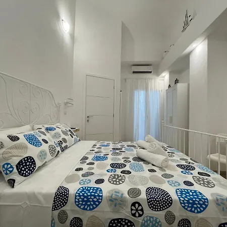 Guest house White Shell Accomodation Fast Check-in Alghero