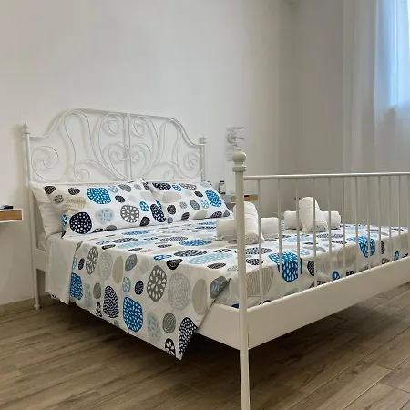 Guest house White Shell Accomodation Fast Check-in