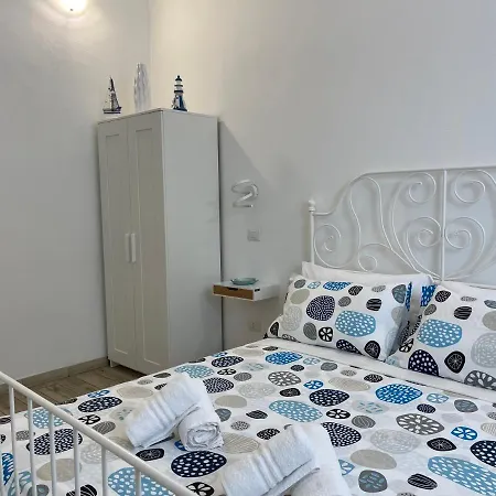 White Shell Accomodation Fast Check-in