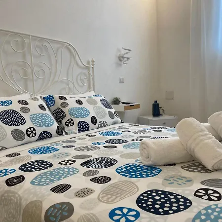 White Shell Self Check-in Konukevi 3*