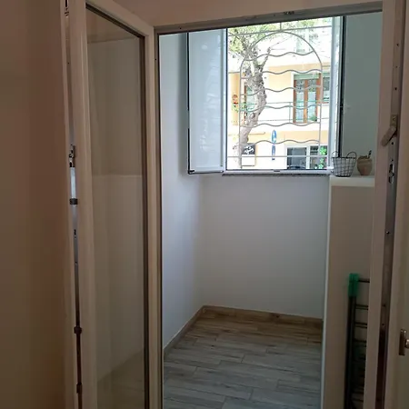 White Shell Self Check-in Guest house Alghero