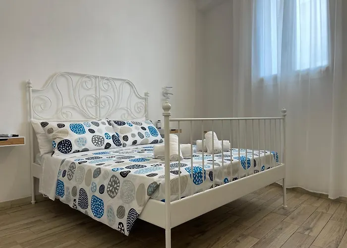 招待所 White Shell Self Check-in 3*